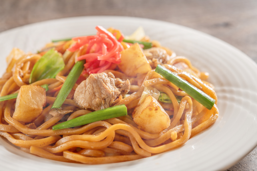 ご当地グルメ 田舎風ニラ焼きそば