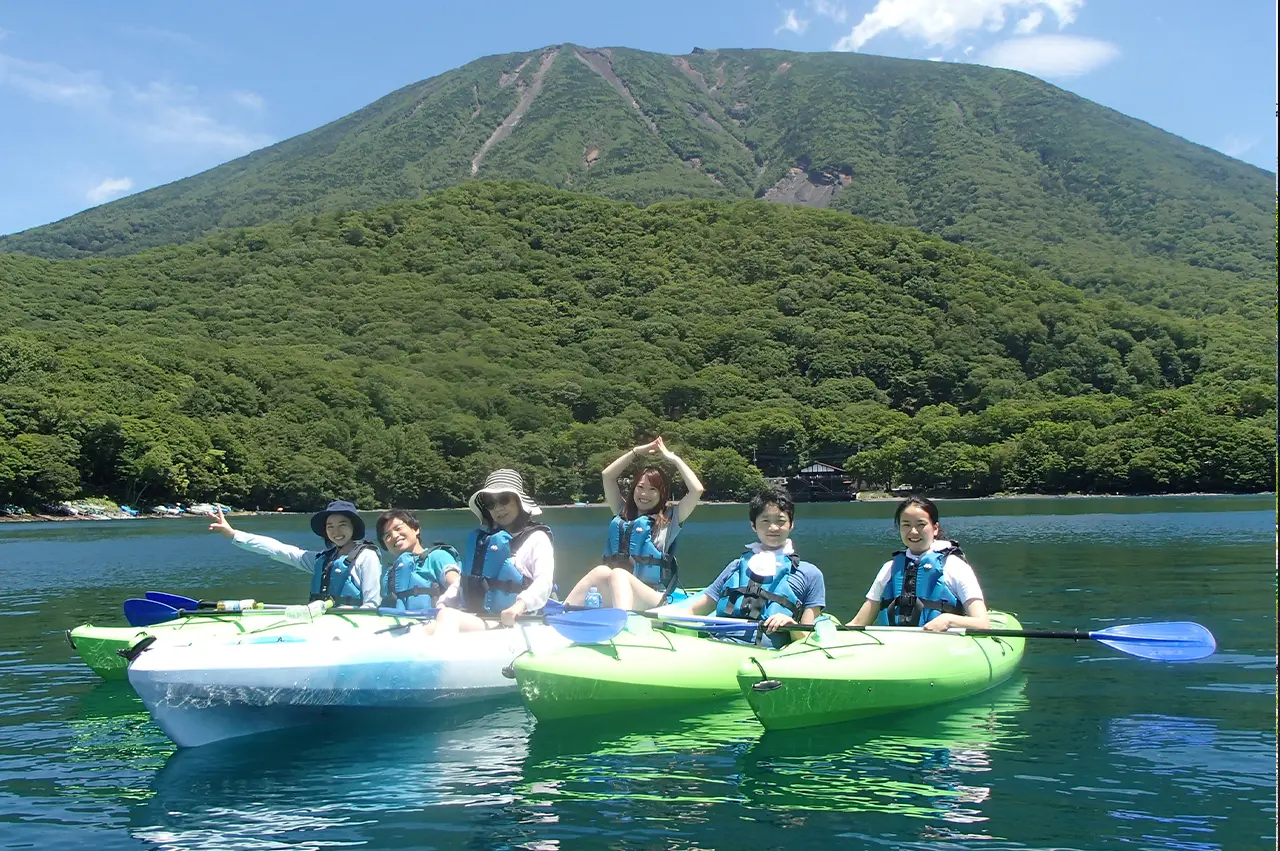 中禅寺湖　カヤック体験