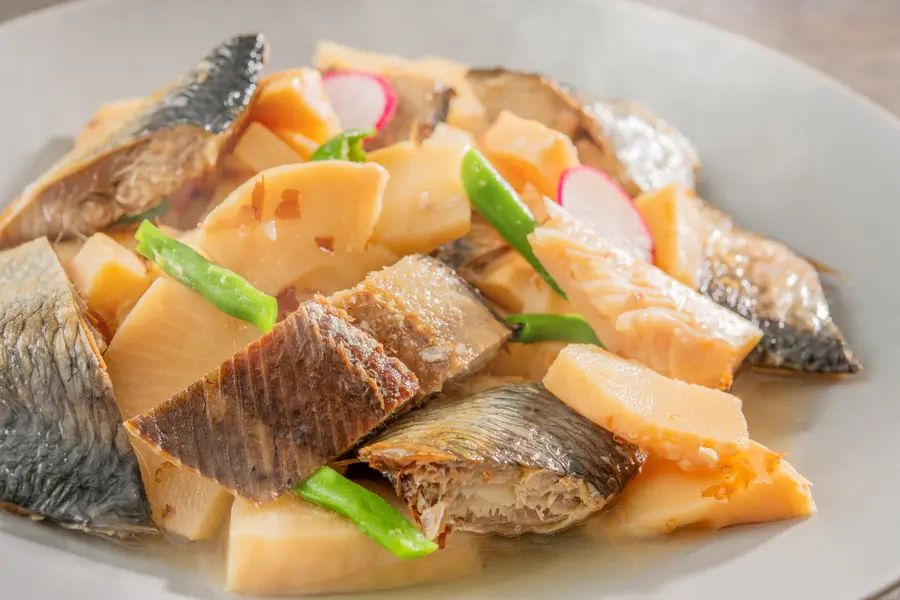 Simmered dried herring and bamboo shoots