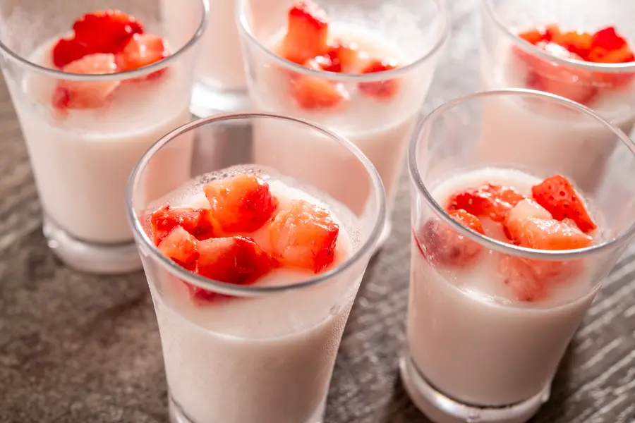 Strawberry Milk Pudding