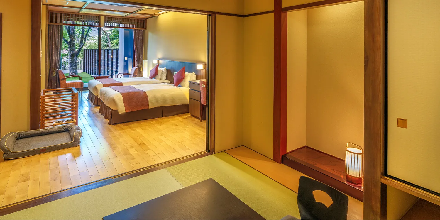 【NEW】【ドッグフレンドリールーム】プライベートドッグラン付デラックススイート（バス付）