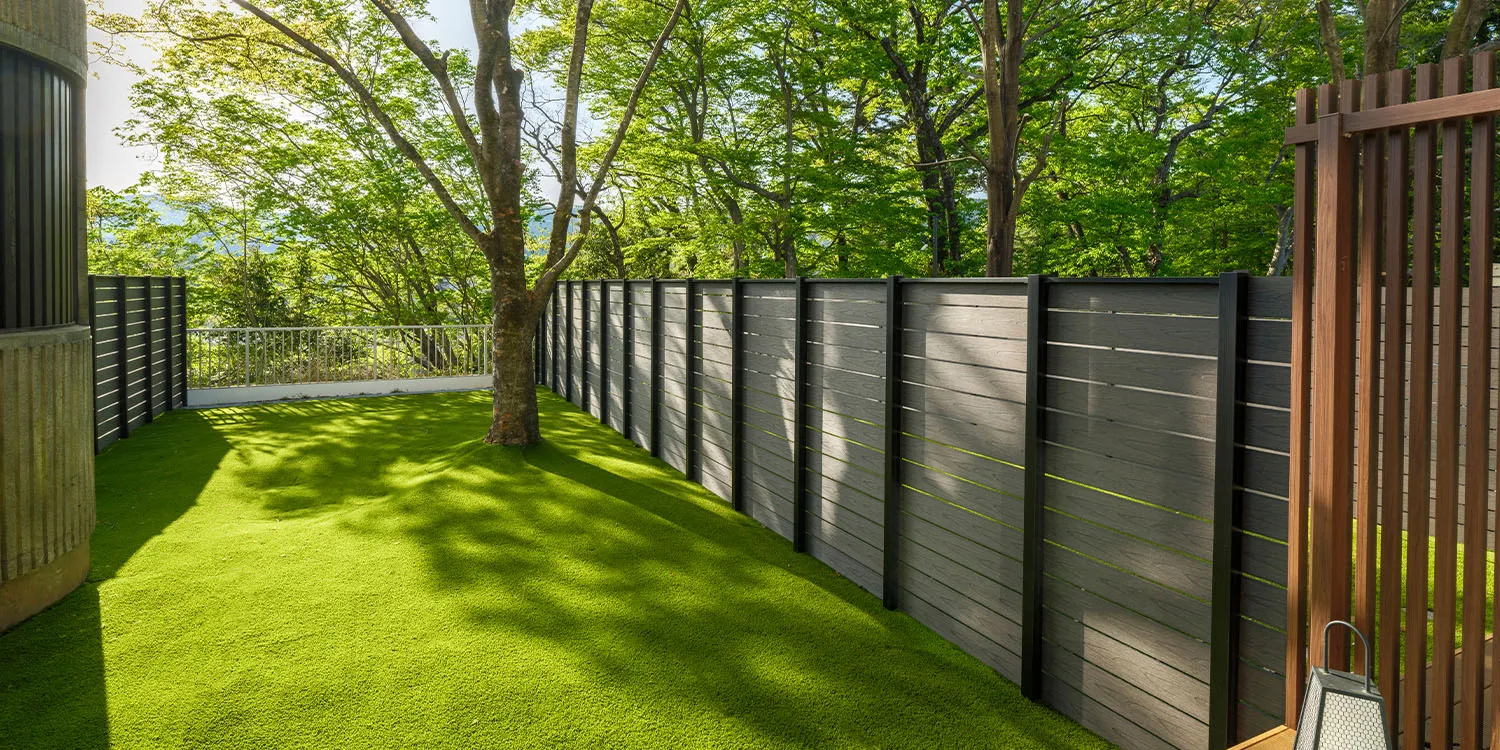 【NEW】【ドッグフレンドリールーム】プライベートドッグラン付デラックススイート（バス付）