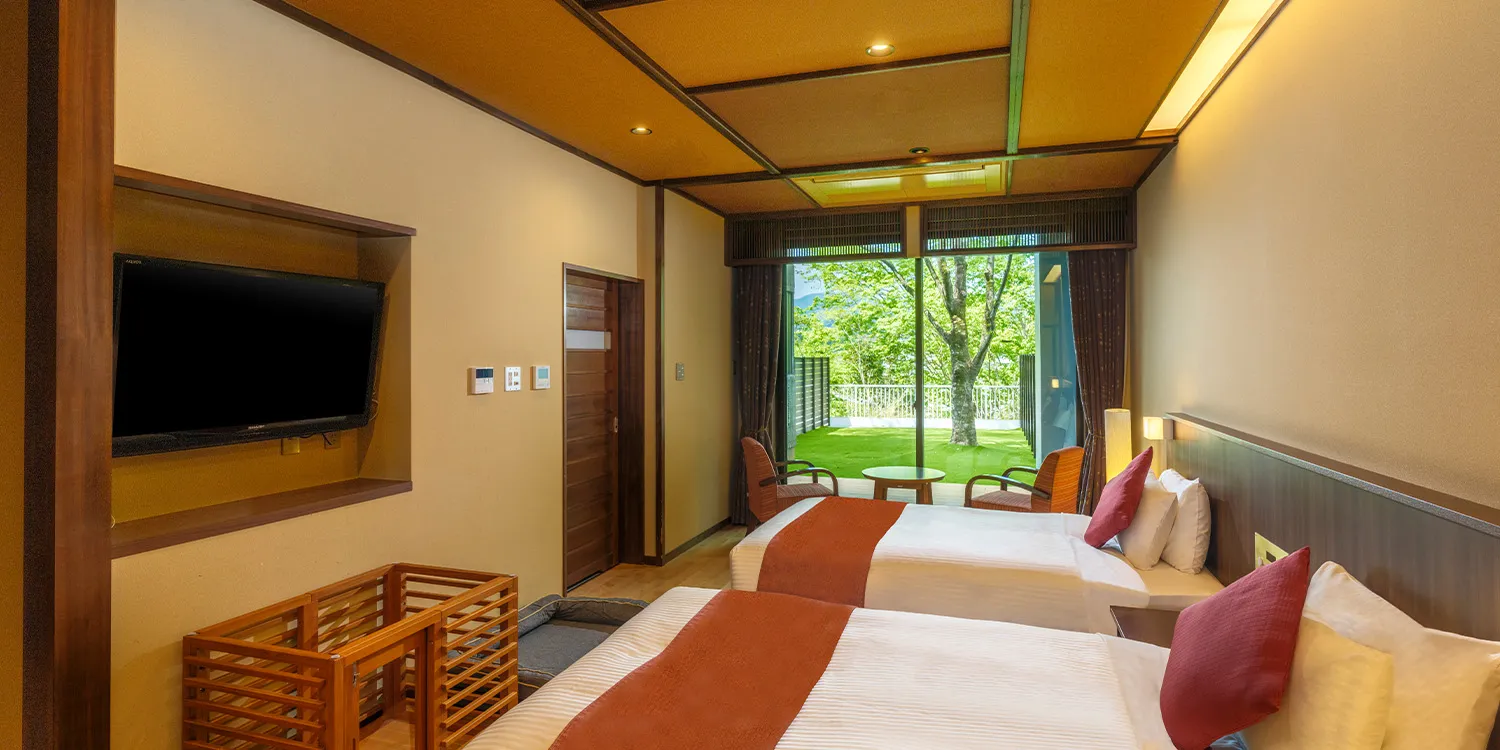 【NEW】【ドッグフレンドリールーム】プライベートドッグラン付デラックススイート（バス付）