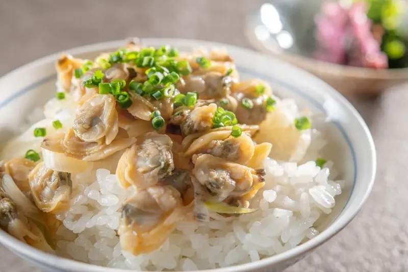 【季節の会席】青梅ポークのはまぐり出汁鍋と秋の実りを味わう