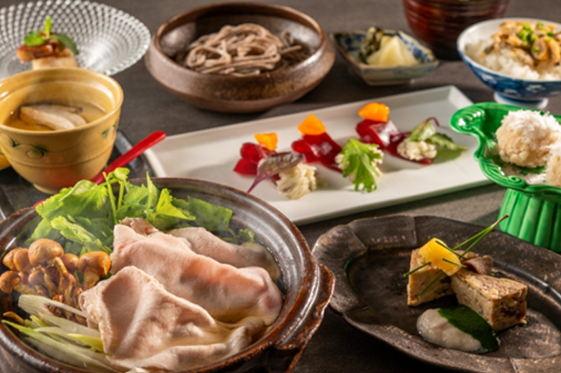 【季節の会席】青梅ポークと旬の食材を味わう
