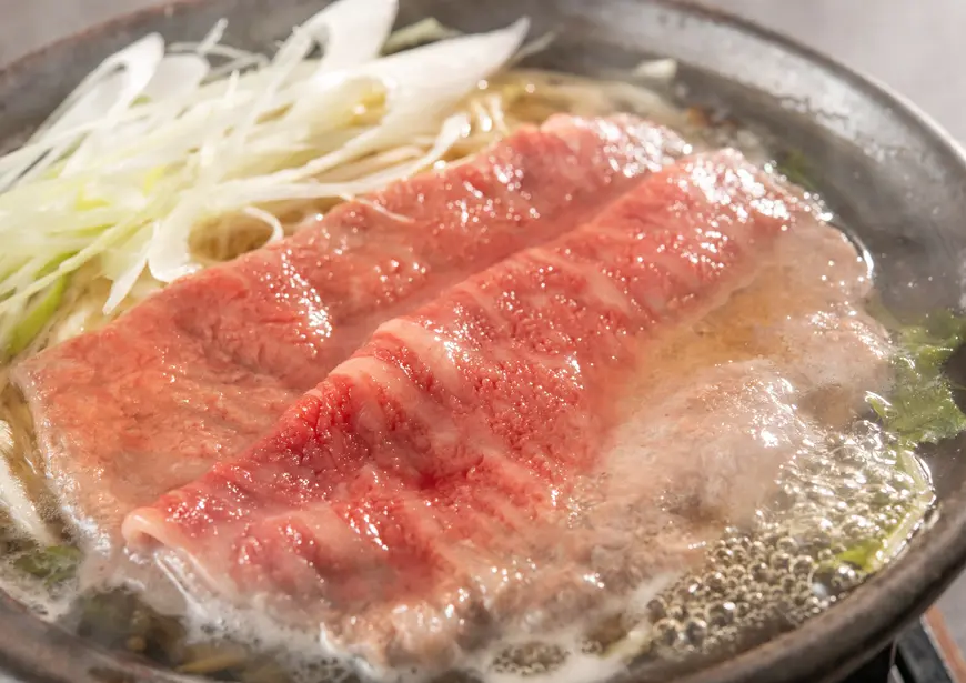 【土地の恵み会席】料理長厳選食材と千住葱の牛すき焼きを愉しむ