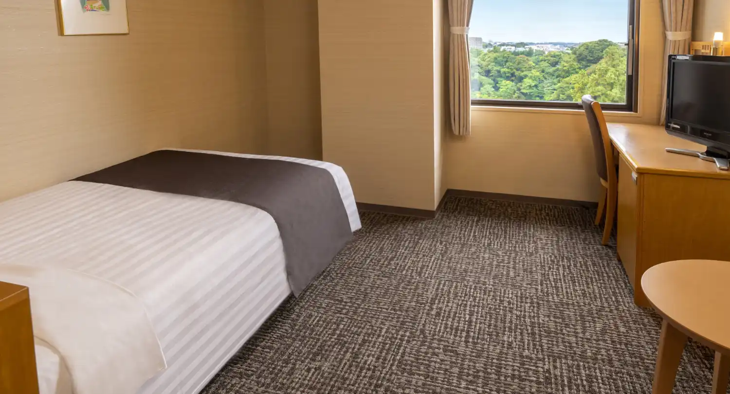 セミダブル（バス付）