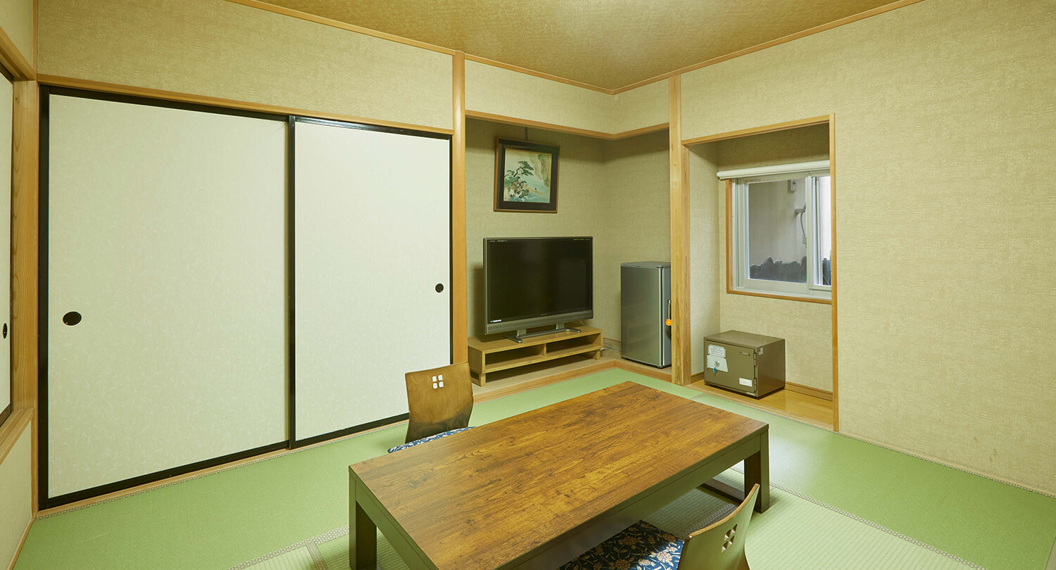 Special Japanese-Western-Style Room With Open-Air Bath