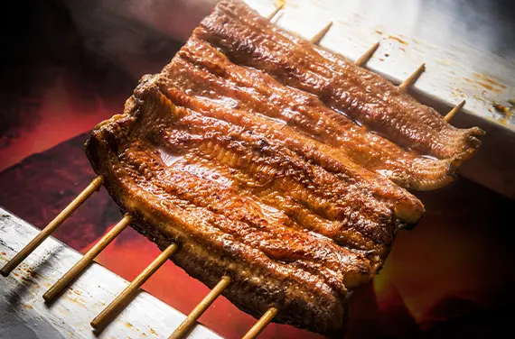 屋台や飯屋が登場、いまに続く外食文化