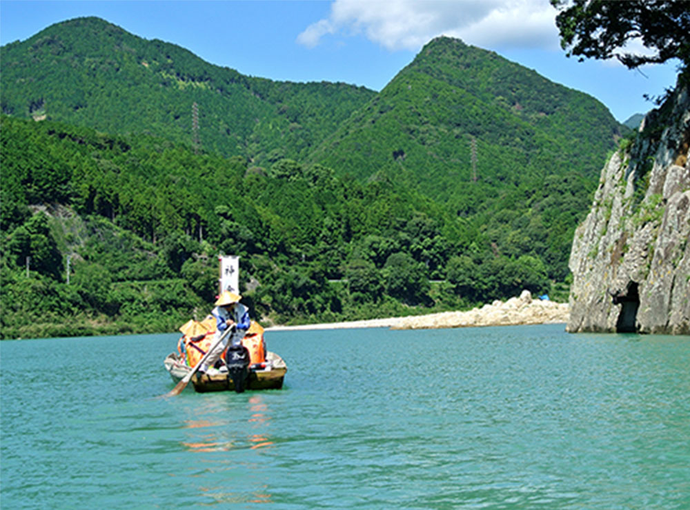 River pilgrimage route Kumano River boat ride
