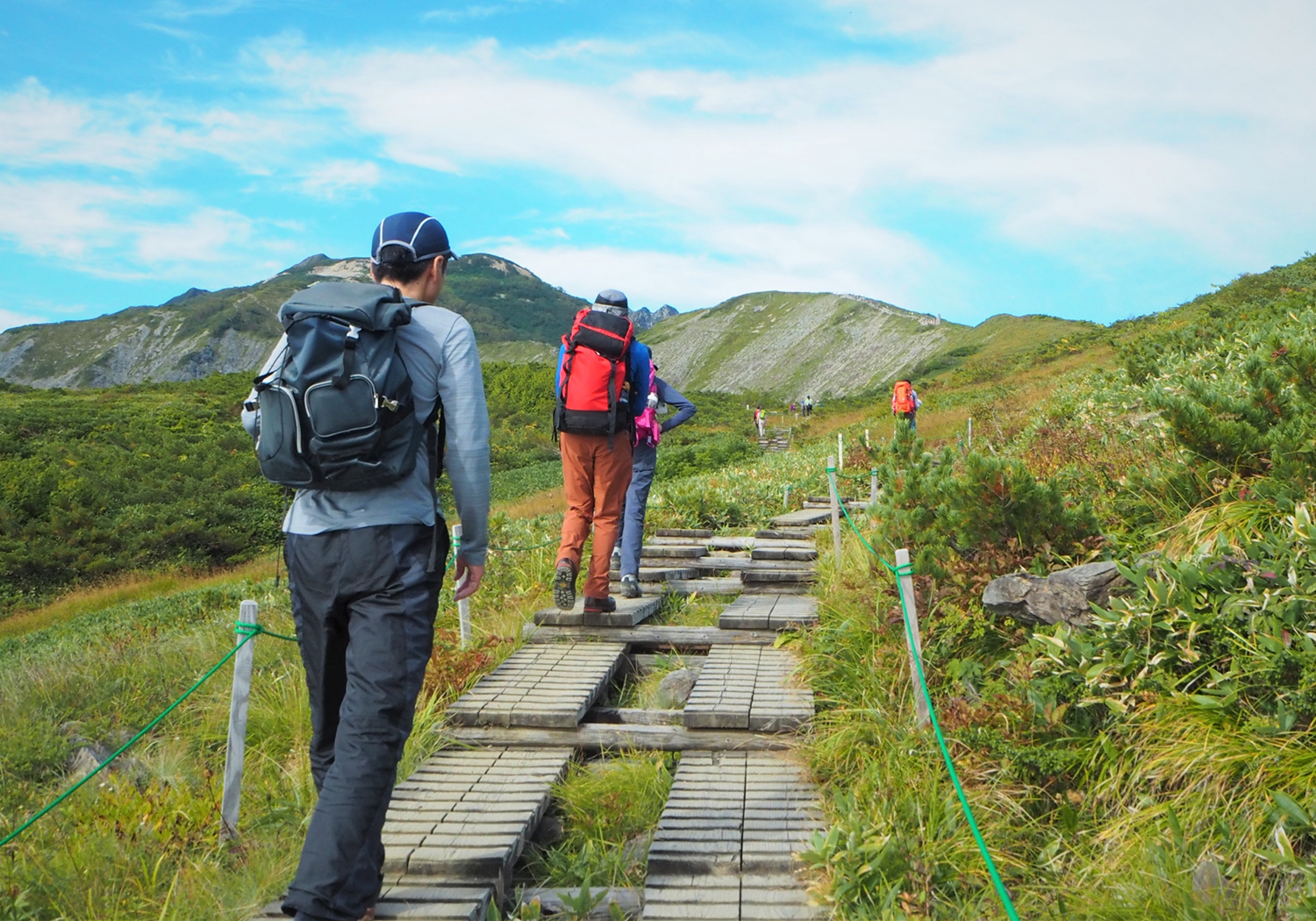 秋田駒ケ岳プライベート登山ガイド