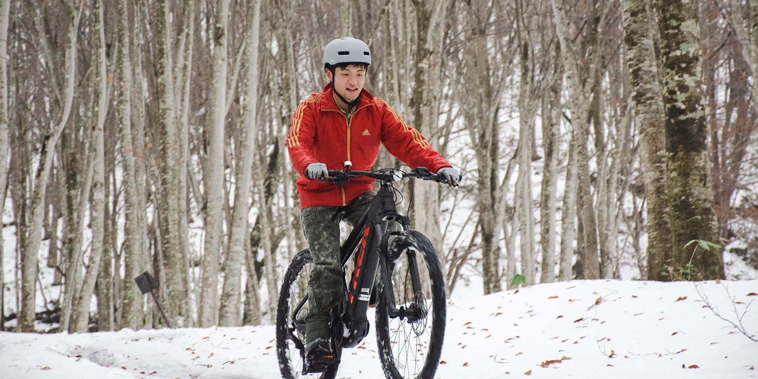 スノーガイドツアー