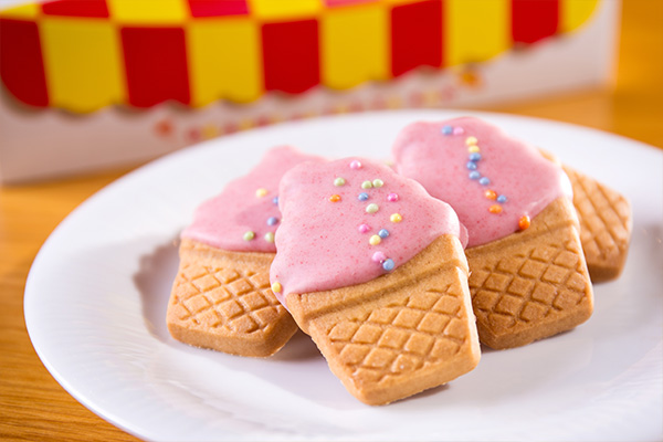 ババヘラいちごアイスクリーム型クッキー12枚入