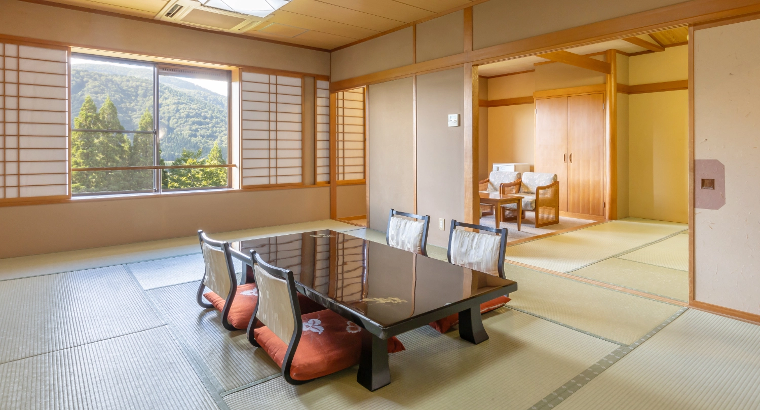 【禁煙】本館 特別室（12+8+3畳）