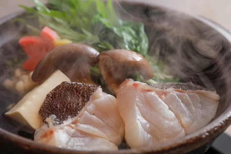 【特別会席】1泊2食付　伊勢海老＆鮑＆松阪牛の饗宴 ３大食材を味わう会席