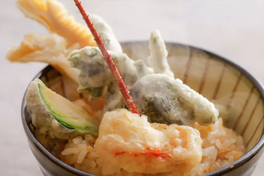 【特別会席】1泊2食付　伊勢海老＆鮑＆松阪牛の饗宴 ３大食材を味わう会席