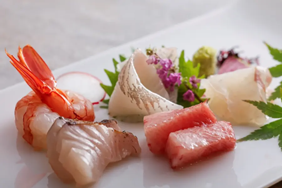 【特別会席】1泊2食付　伊勢海老＆鮑＆松阪牛の饗宴 ３大食材を味わう会席