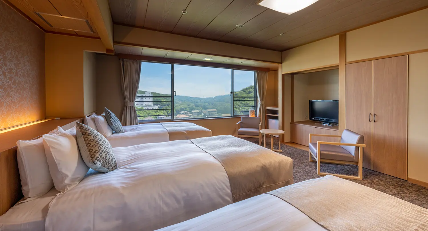 スーペリアトリプル（シャワーブース付）