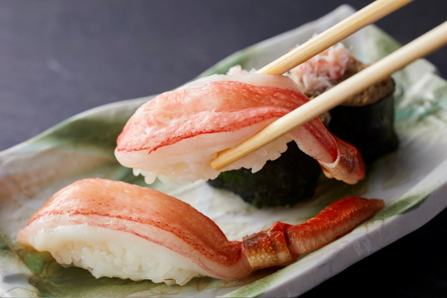 【極み会席】ホテル自慢のカニ料理を堪能できるカニづくし