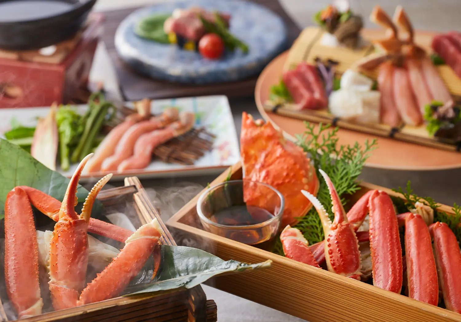 Dinner includes a seasonal crab kaiseki meal and all-you-can-drink.