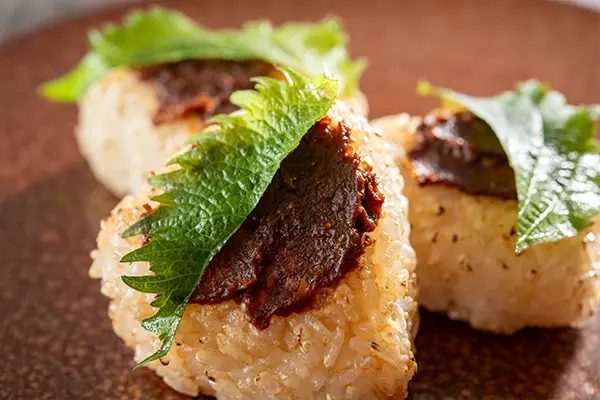 Grilled rice balls