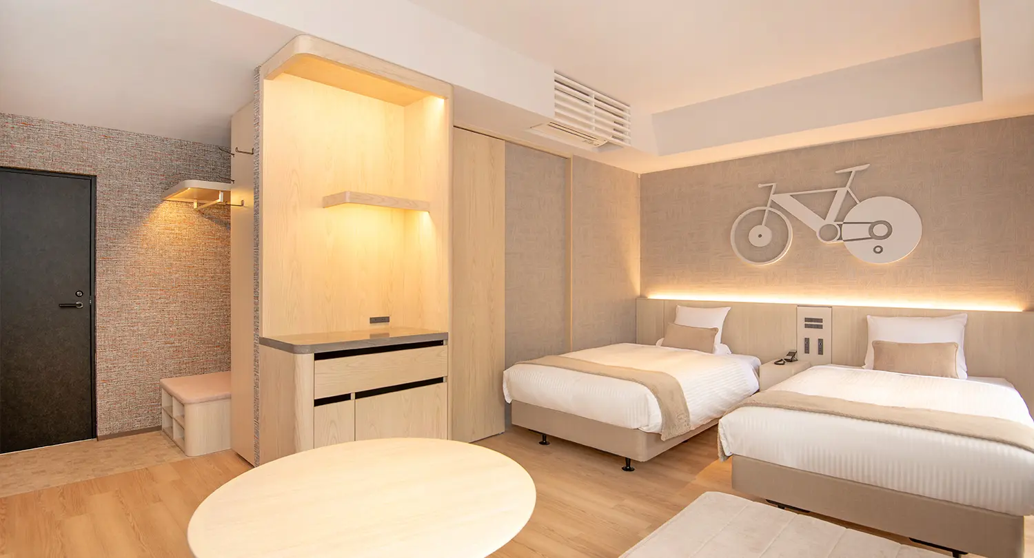 Superior Twin Room (with shower booth）
