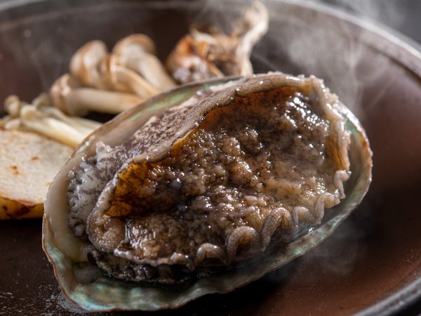 [Chitamihama] Aya (grilled abalone)