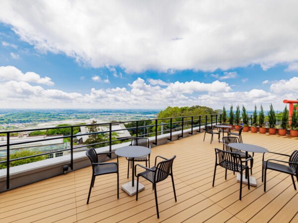 Latest renewal information!<br>A lounge with a spectacular view of the Kanto Plain and an open-air bath