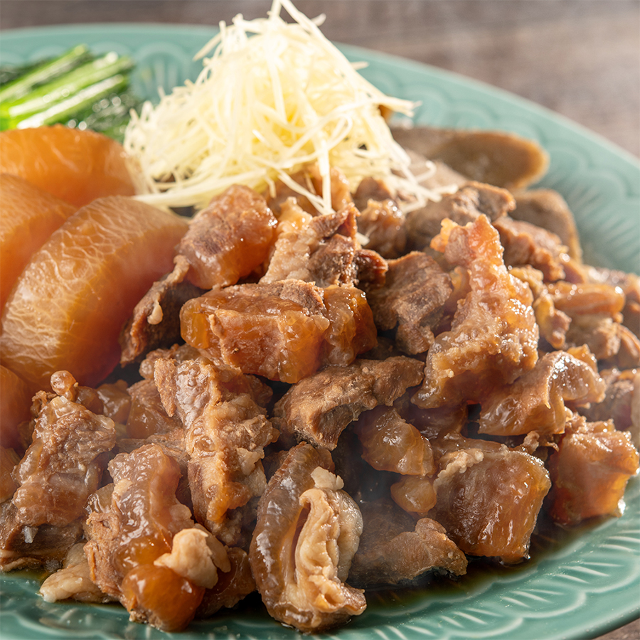 秋田牛すじ煮込み