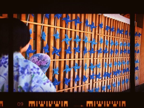 👘 “浴衣×旅＝最高の思い出♡” 浴衣＆オリジナルうちわ無料貸出♪🎐