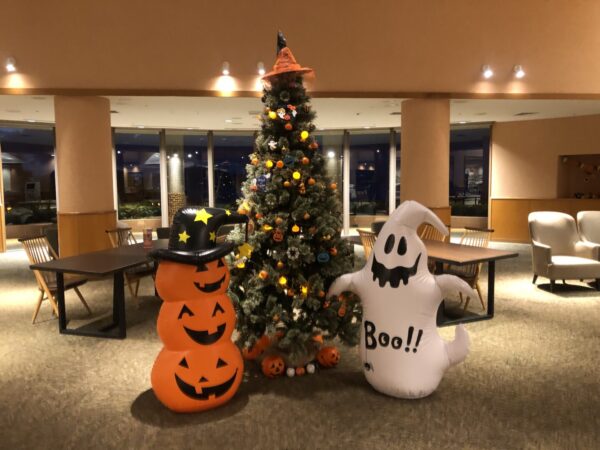 The lobby is decorated for Halloween!