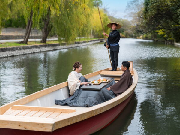 ～冬の「こたつ舟」運行中～