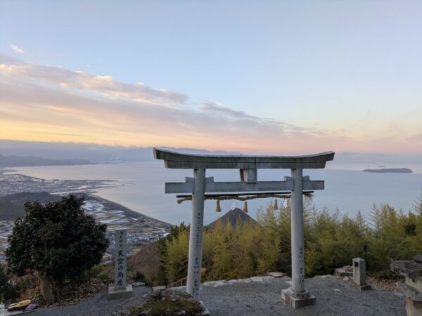 新年あけましておめでとうございます。