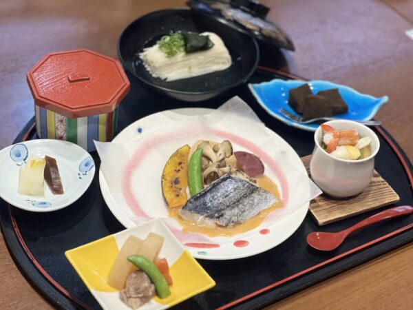 【日帰り入浴・ランチセット】季節の御膳(2月1日～3月31日）