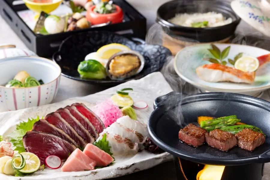 【かに食べ放題付き・特別会席】~高知といえば鰹の藁焼きタタキ~土佐の食材を存分に味わう