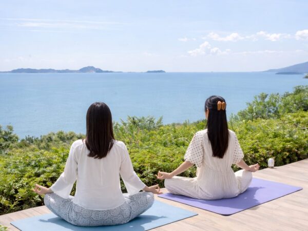 【無料アクティビティ】瀬戸内とひとつになる、深呼吸のヨガ時間