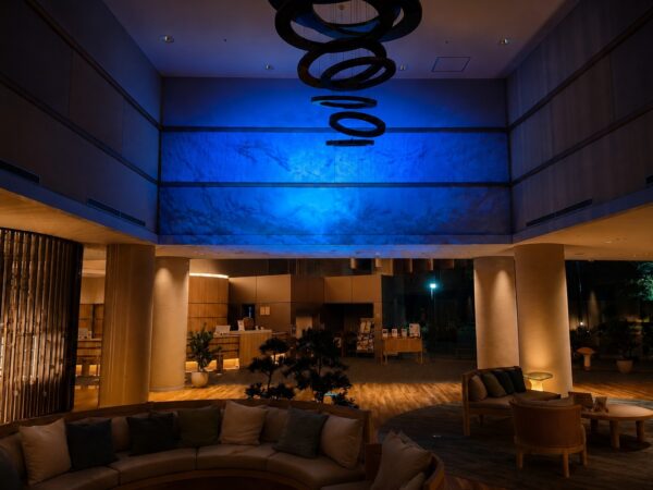 【SETOUCHI LOUNGE】静かな海と灯りに包まれる、特別な時間（20:30〜22:00）