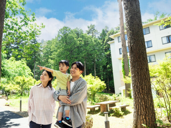 해발 1,000m의 침엽수림에 안겨 오감으로 시원한 여름.