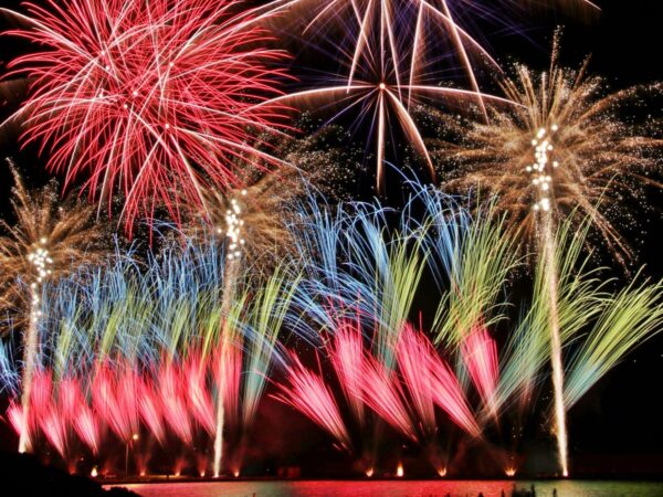 [第51屆燒津海洋煙火祭] 於10月24日舉行！