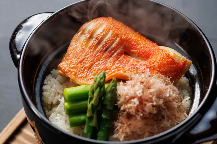 【極致會席料理】燒津南方黑鮪魚豪華七品拼盤與國產牛頂級會席料理