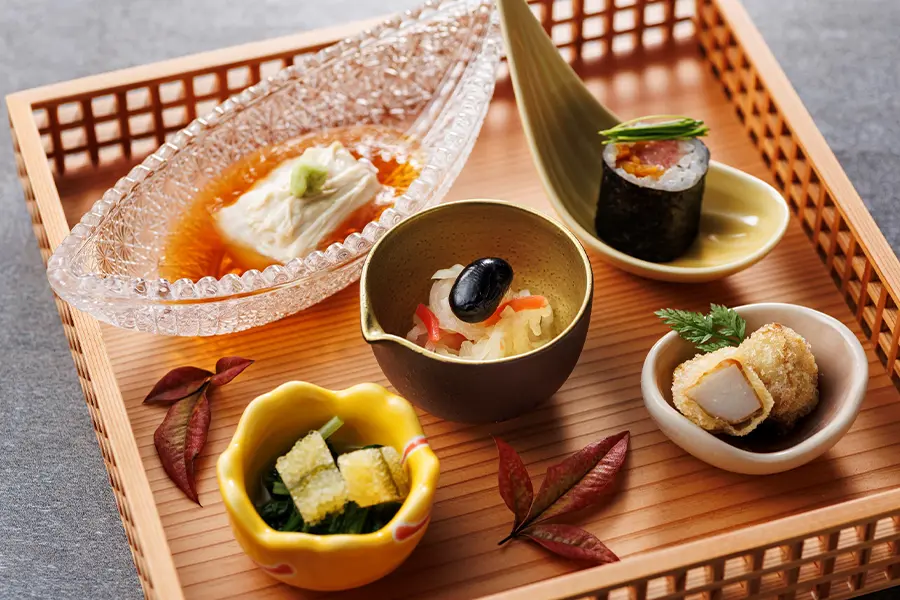 焼津ミナミマグロ豪華七種盛と特選和牛の料理長おすすめ特別会席【2025年12月～2月】