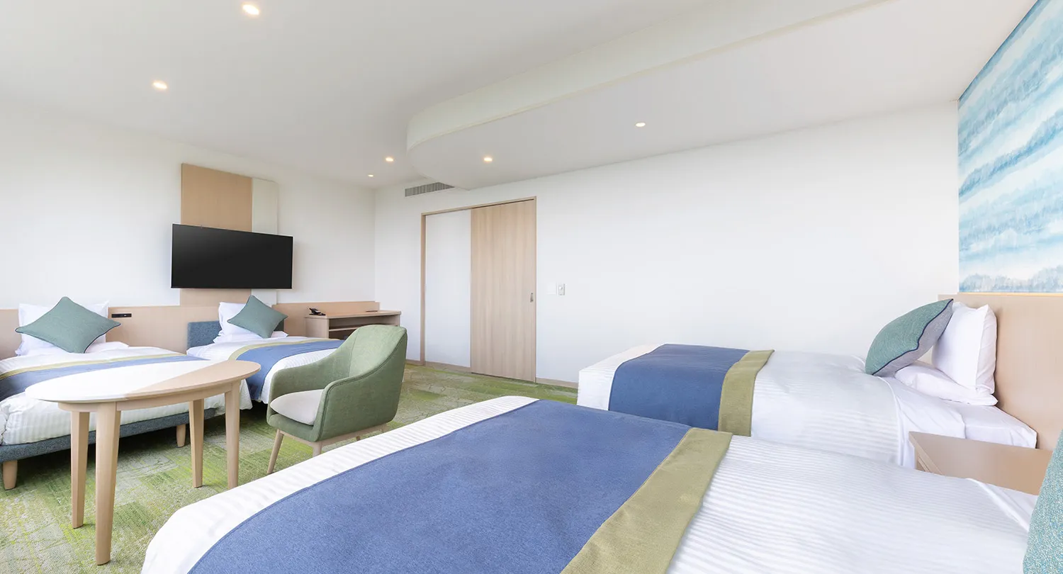 [Ocean View] Deluxe Quadruple Room  (With bath) / 36 ㎡
