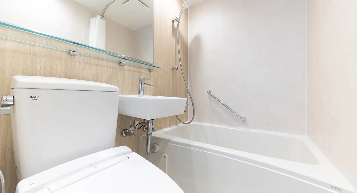Superior Fourth (with bath)