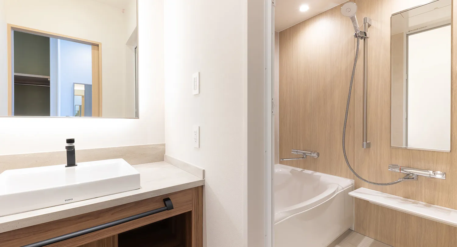Superior Triple Room (With bath)/ 26 ㎡