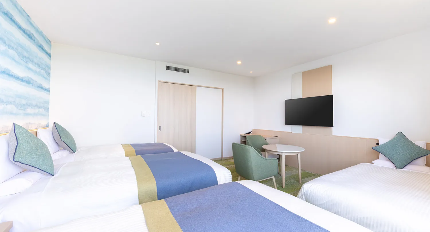 [Ocean View] Standard Family Room 4 beds (with bath)