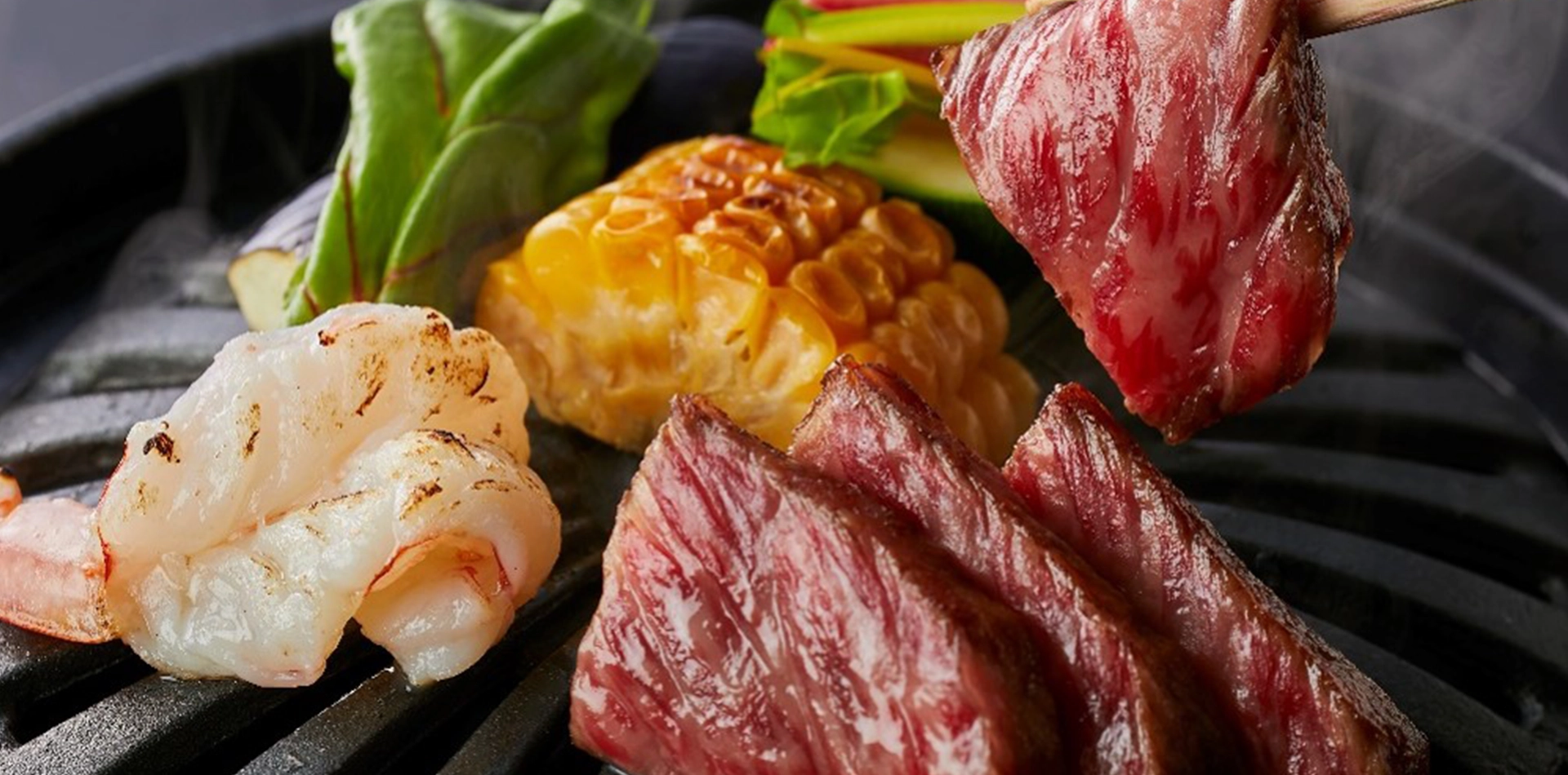 【土地の恵み会席】料理長自慢国産牛ロースと鮑の饗宴を楽しむ