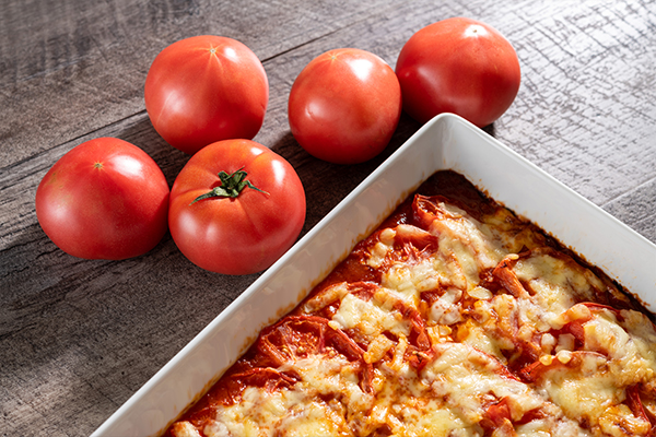 料理-トマトとチーズのオーブン焼き