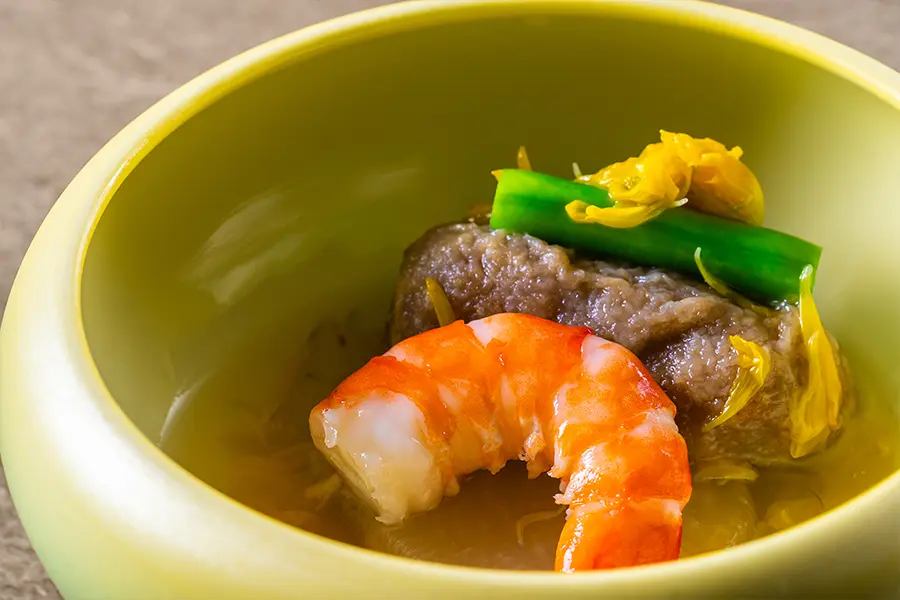 【土地の恵み会席】牛蒡饅頭(9月～11月)