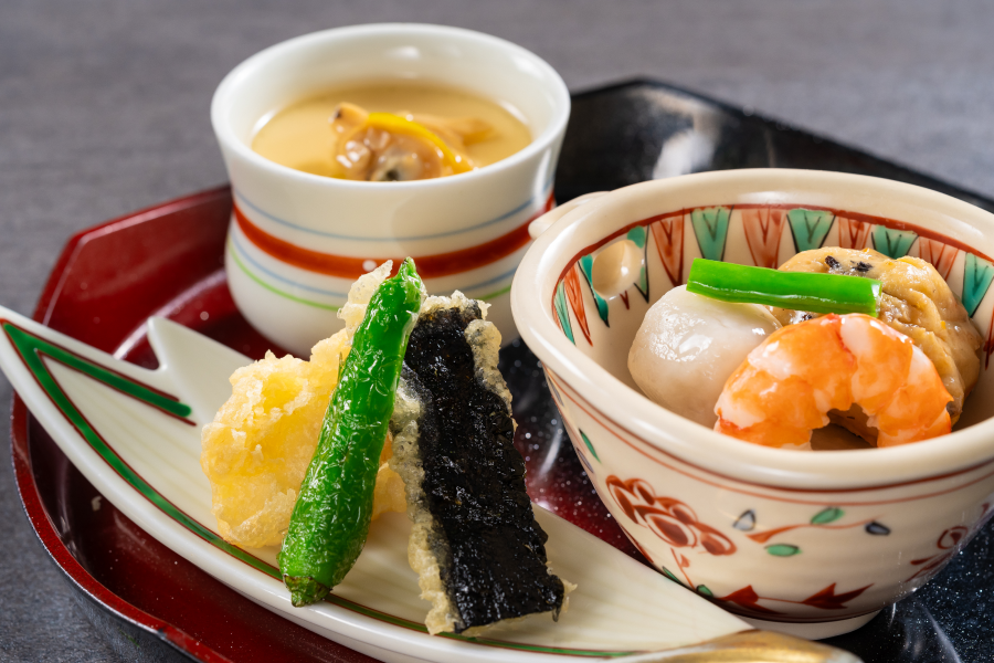 【季節の会席】蒸し物、煮物、揚げ物