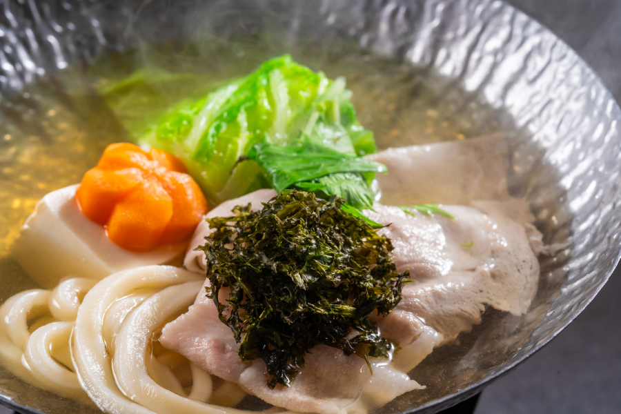 【季節の会席】柳川美豚と有明海苔の鍋